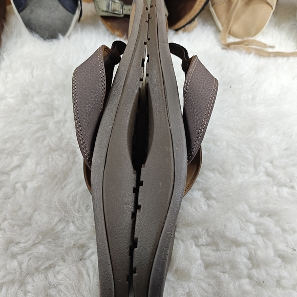 Olukai Ohana Brown Flip Flops Sandals — Men’s Size 12 - Picture 7 of 11